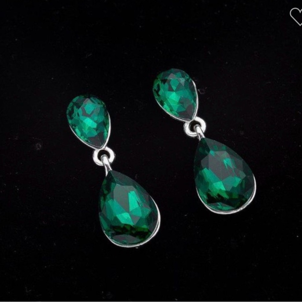 Emerald Green Crystal Drop Earrings Teardrop Dangle Silver Wedding Statement - Picture 6 of 9